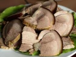 Lợn Mán hấp