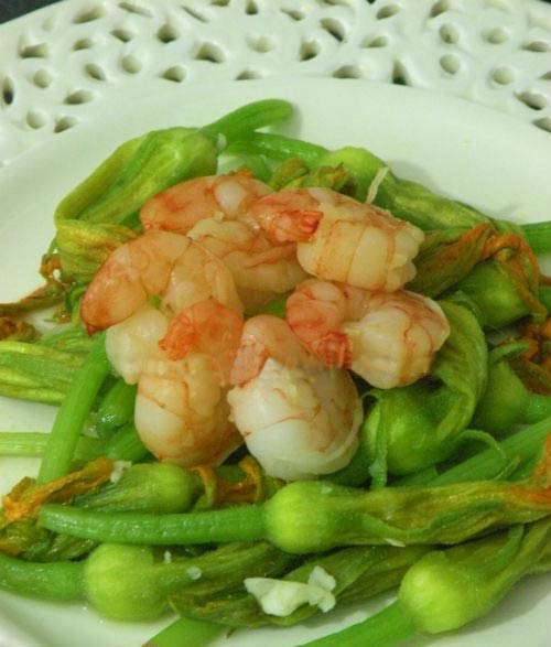Bông bí xào tôm